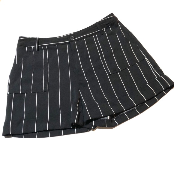 Who What Wear Pants - Dressy Black and White Striped Shorts D012